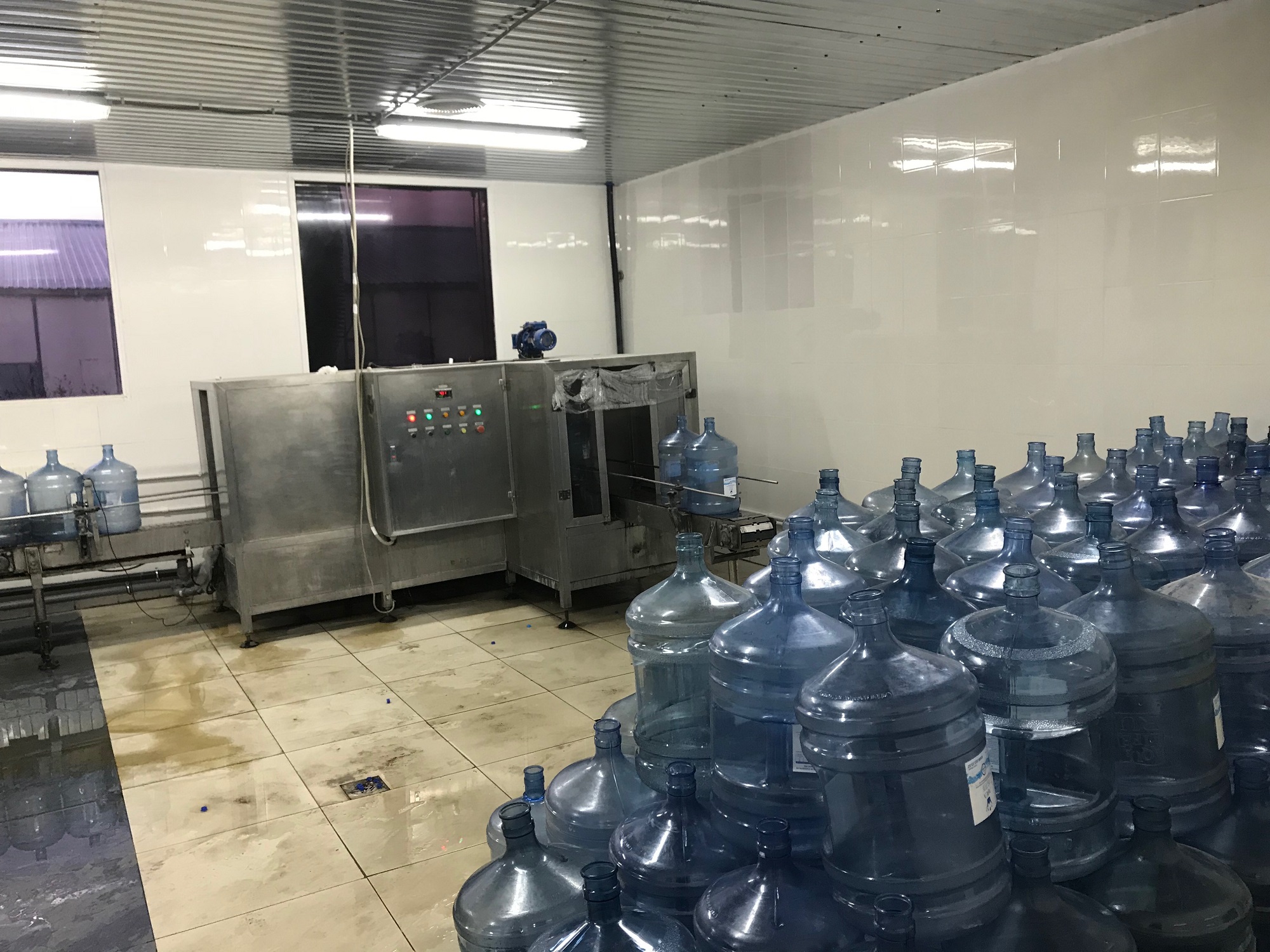 Производство бутилированной воды2 Производство бутилированной воды
